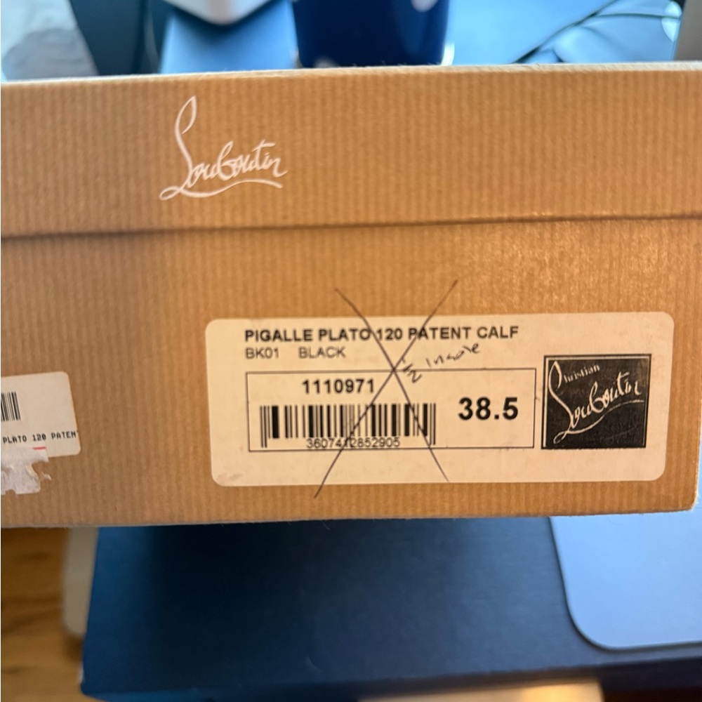 Christian Louboutin Pigalle Plato 120 Patent Calf - Picture 8 of 8